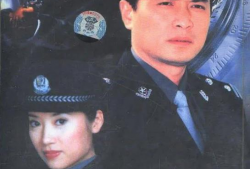 2001年电视剧,穿越时空的回忆与梦想